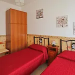 Holiday home Le Rose Di Lena *